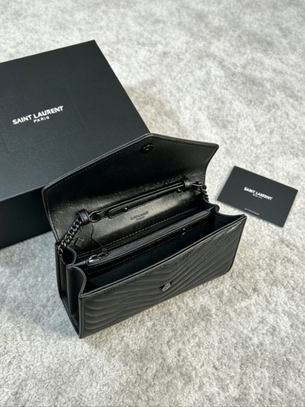 Saint Laurent Envelope Chain Walle Bag - Picture 3 of 5
